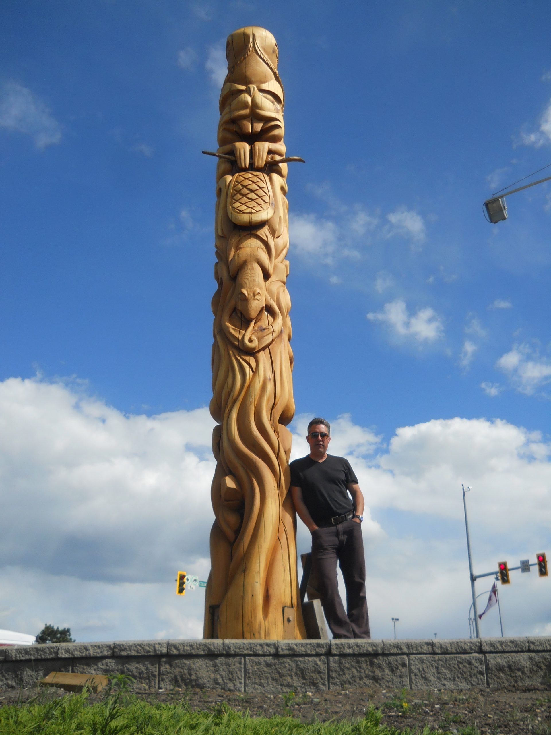 Vaughn Warren Riverpole