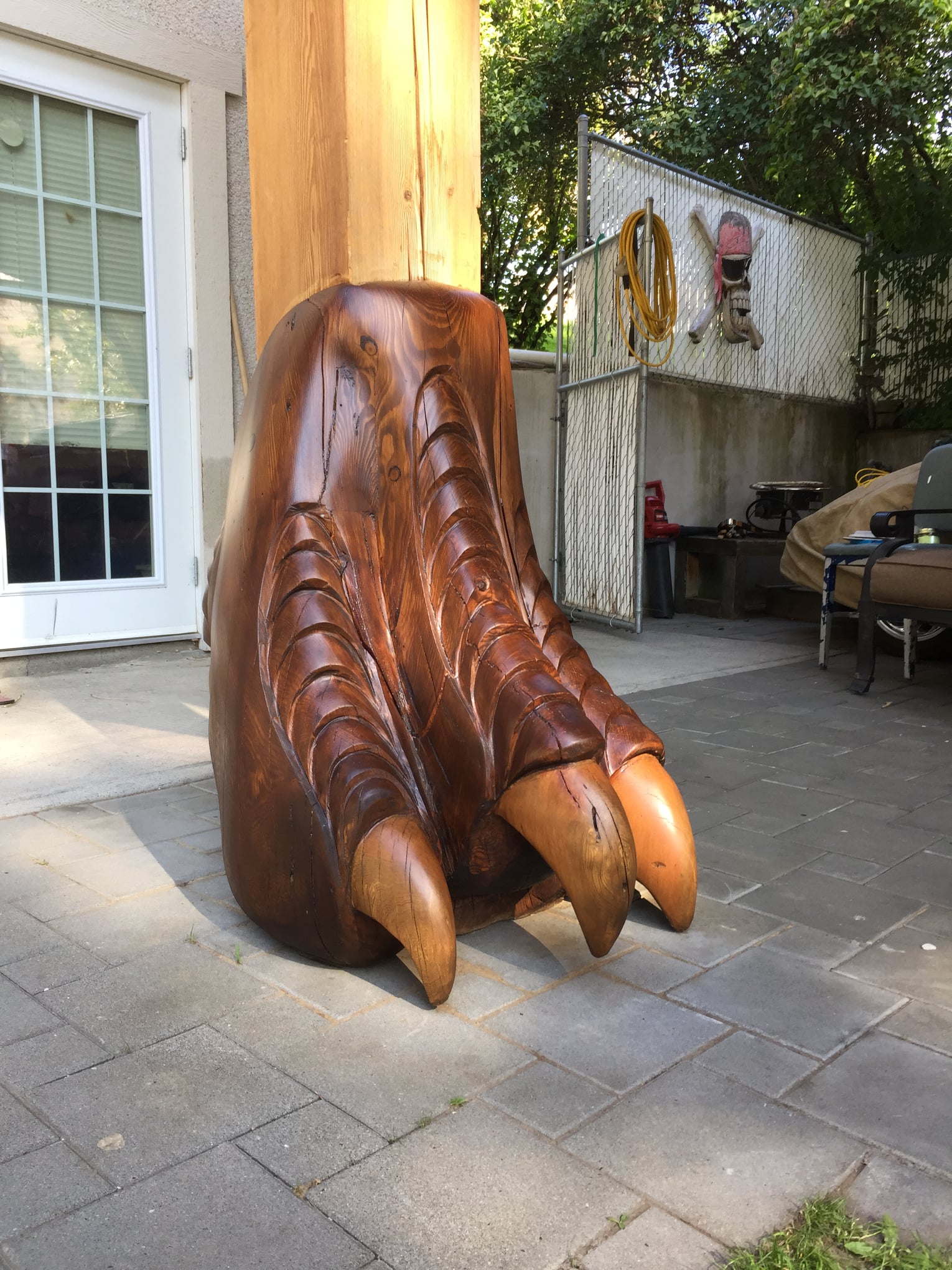 Vaughn Warren Dino Toes